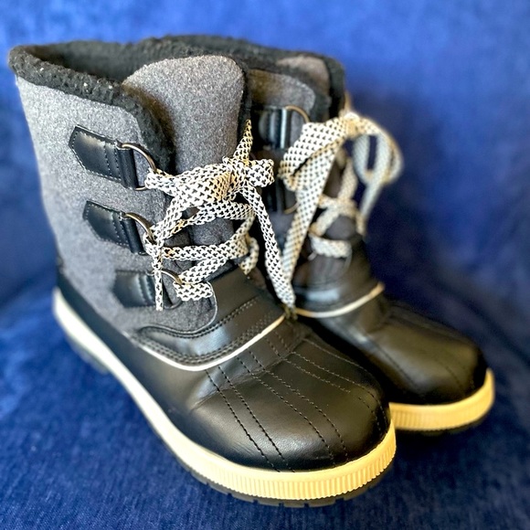 Totes • Kids Snow Boots - Picture 5 of 7